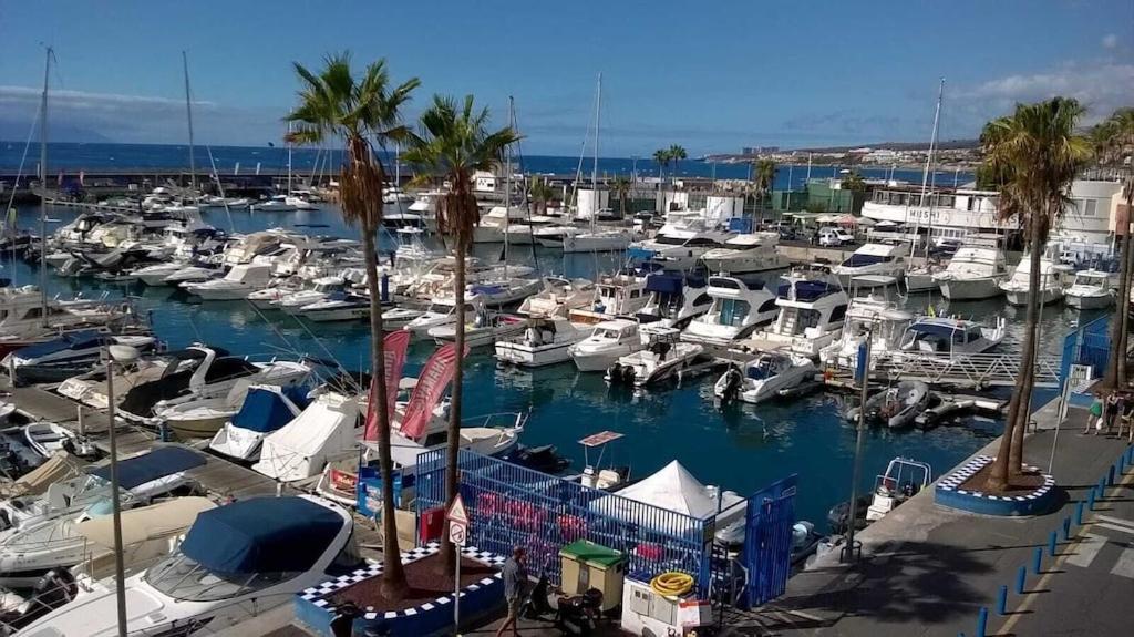 Duquesa Fairways, A Spacious Apartment With Fabulous Views And Facilities Manilva Eksteriør bilde